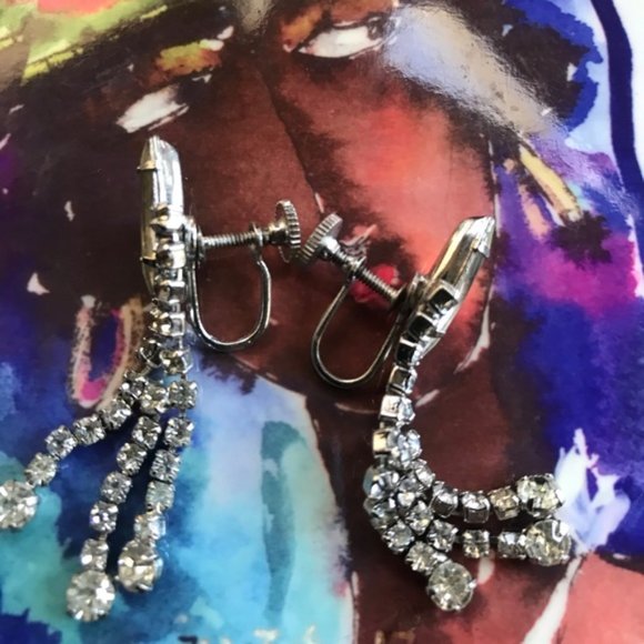 Vintage Crystal Diamond dangle screw back earrings - Picture 3 of 5